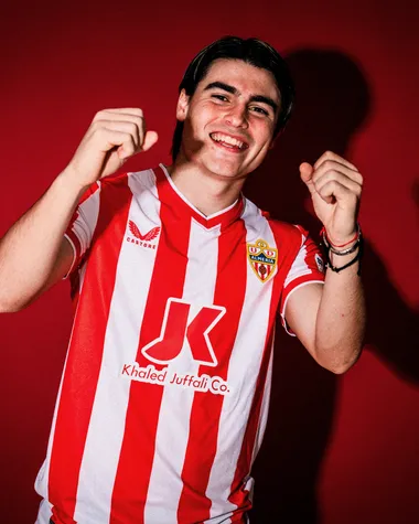 Luka Romero está contento con su llegada al club español. (Almería Oficial)