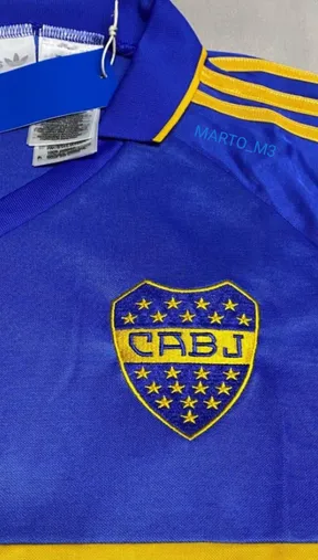Así será la camiseta retro de Boca de 1993. (@Marto_m3)