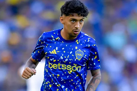 Sin acuerdo firmado por Cristian Medina, Fenerbahce ofreció 10 millones por Christian Ordoñez
