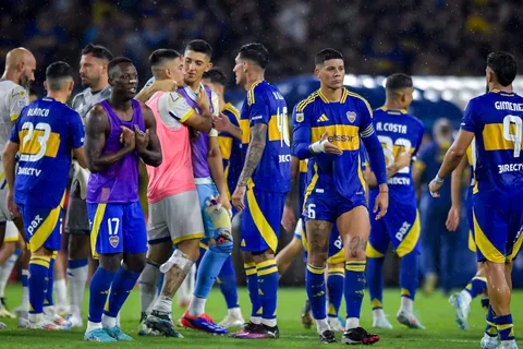 ¿Se recupera? Alan Velasco, uno de los cuestionados por los hinchas de Boca que Gago pondría como titular ante Newell's