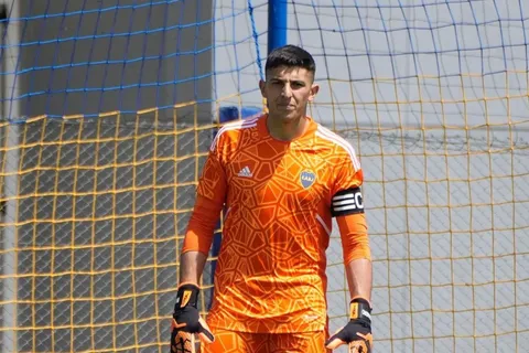Dos gigantes: el inesperado llamado desde Inglaterra que Boca recibió por Leandro Brey