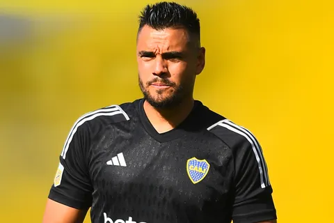 La decisión de Diego Martínez con Chiquito Romero en Boca una vez que vuelva de su lesión