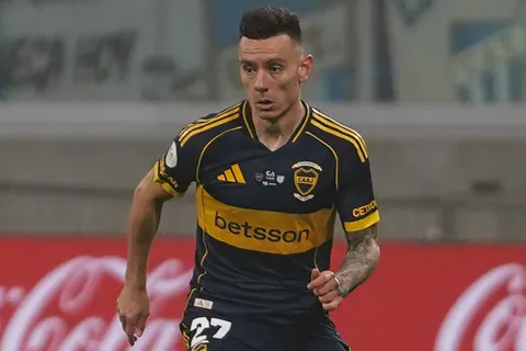 De titular a no tener minutos: Malcom Braida no juega en Boca hace más de un mes