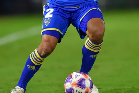 ¿Alan Franco a Boca? Riquelme podría acelerar gestiones por el defensor central