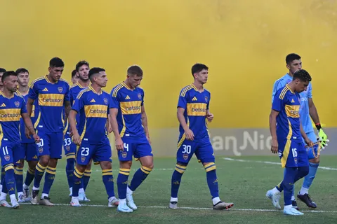 Lautaro Blanco y Agustín Martegani, los dos jugadores de Boca que Gago dejó afuera ante Racing por motivos futbolísticos