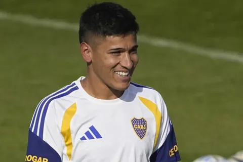 Leandro Lozano reveló cómo fue el llamado de Riquelme para llegar a Boca: "Estaba durmiendo la siesta"