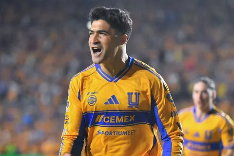 ¿Es él? Nicolás Ibáñez, el delantero que juega en México y fue ofrecido a Boca