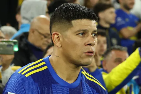 Luis Advíncula respaldó a Marcos Rojo: "La gente puede hablar, pero..."
