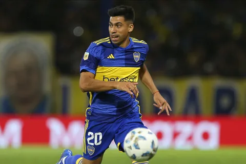 ¿Se va Juan Ramírez? Sobre el cierre del mercado, Lanús quiere llevárselo ya mismo de Boca