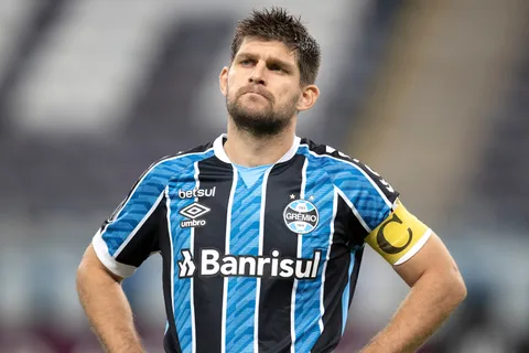 "Aceptó": Kannemann jugará en el fútbol argentino pero no en Boca 