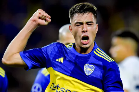 Dirigió a Aaron Anselmino y reveló un dato inédito: “Se quiso ir de Boca”