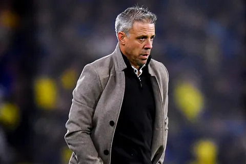 La postura de Pusineri antes del duelo ante Boca: "Sabemos que vienen con dudas y..."