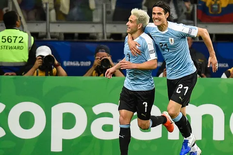 El fuerte respaldo de Nicolás Lodeiro a Edinson Cavani tras las críticas por su sequía goleadora: "Estoy seguro que..."