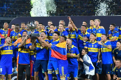 Luca Langoni apareció con una camiseta de Boca y los hinchas ya lo piden: “Que vuelva ya”