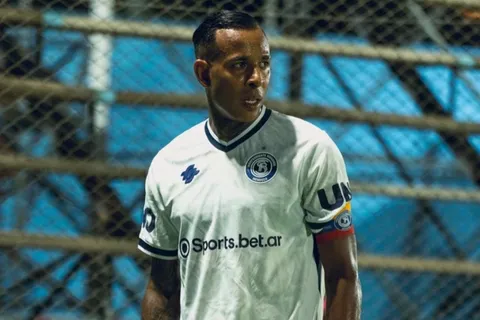 Sebastián Villa se ofreció a jugar en Boca, pero también en River: "Estoy abierto"