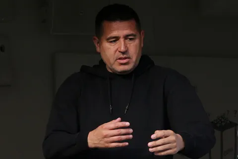 Riquelme viajó a Paraguay con Ricardo Rosica: el motivo de su visita