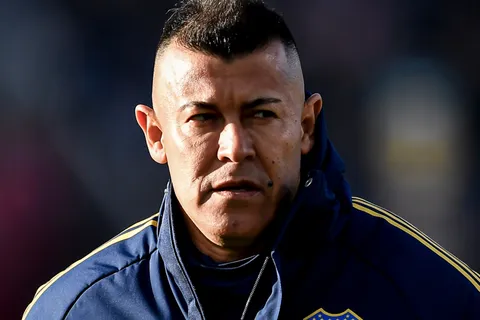 Almirón fue ofrecido para ser DT de una selección sudamericana: los detalles