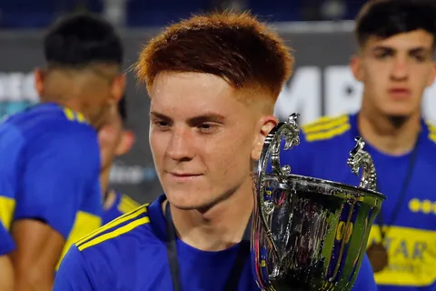 El Colo Barco vuelve a la Primera de Boca: hace cuánto no es titular y su historial en el club