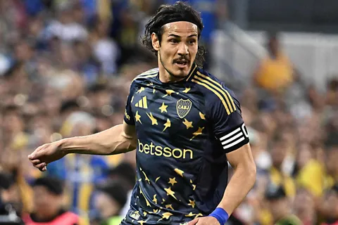 Qué tiene Edinson Cavani: Boca informó la lesión del delantero