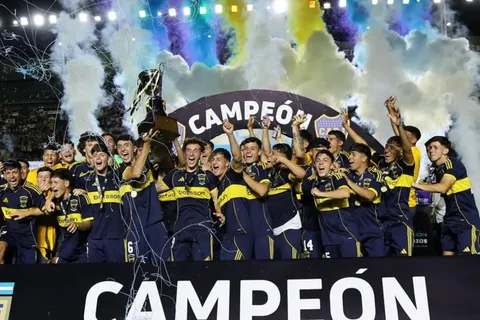 ¿Se va? Valentino Simoni la rompió en la Reserva de Boca y ahora lo quieren Banfield y Chacarita
