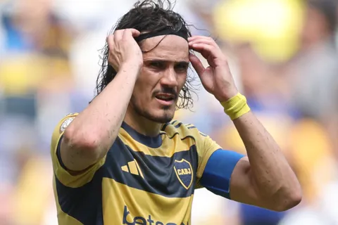 Edinson Cavani irá con un especialista: qué tiene y por qué pone en riesgo su presente en Boca
