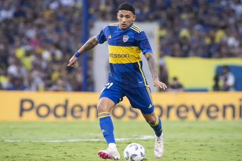 Oferta desde Francia por Equi Fernández: ¿se va de Boca en este mercado?