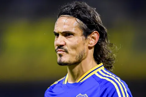 Quién pateará si Boca tiene un penal en el Superclásico con River, ante la ausencia de Cavani