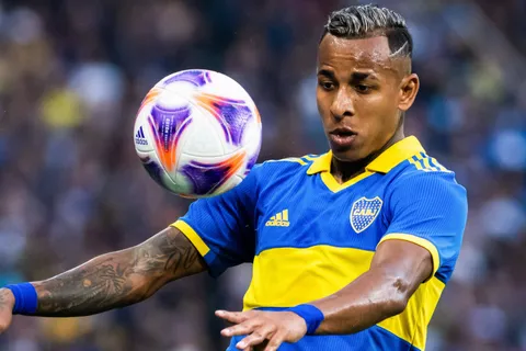 Boca "camufló" el anuncio de Sebastián Villa: las reacciones de los hinchas