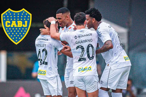 Santos de Brasil se contactó con Luis Advíncula: la respuesta del jugador de Boca