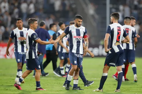 Alianza Lima perdió por el torneo local