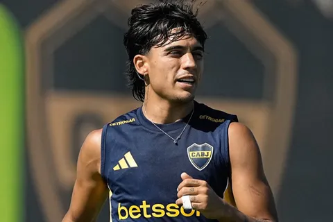 El primer pedido de Zeballos en plena negociación para renovar su contrato con Boca