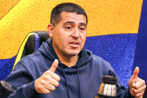 Riquelme, atento: por qué un suplente de Boca puede generar la llegada de más refuerzos al plantel