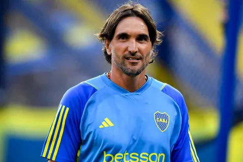 Con tres cambios: el equipo que paró Diego Martínez pensando en Lanús
