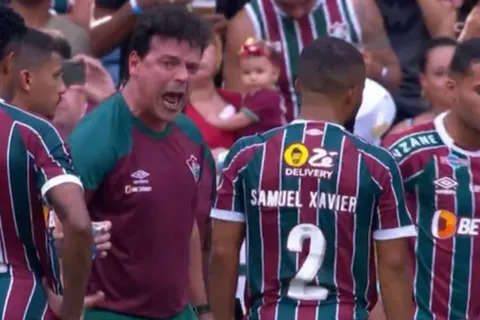 VIDEO | El DT de Fluminense, furioso contra el plantel durante la derrota con Botafogo