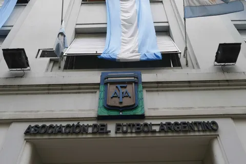 Nunca antes visto: matemáticamente, un equipo podría ganar ¡13 títulos! en la temporada 2026