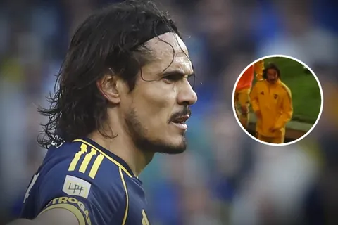 Los fuertes gestos de Cavani a la platea de Independiente Rivadavia: "Agarrá la pala"
