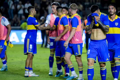 Sale del equipo: más allá de los cambios, un habitual titular de Boca perdería su lugar
