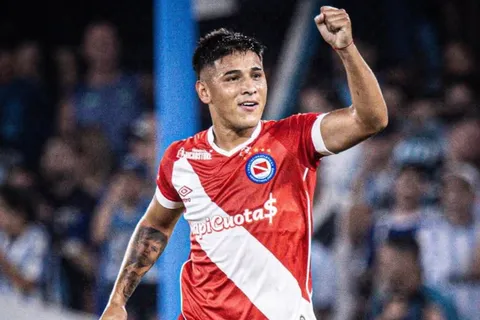 Cómo quedó el cupo de extranjeros en Boca tras la llegada de Leandro Lozano