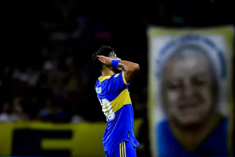 Romero explicó por qué le dedicó el festejo a Riquelme: "Recibí un llamado..." 