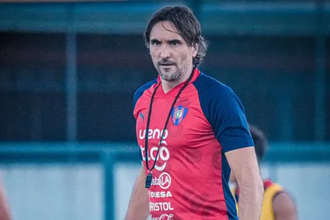 Ex Boca | Diego Martínez es criticado en Cerro Porteño incluso después de ganar: "No juega a nada"