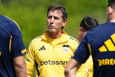 Claudio Úbeda se arrepintió: uno de los "apartados" de Boca pasará a entrenar con el plantel