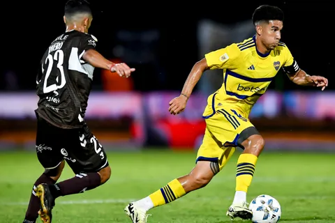 Juega Boca: formaciones, horario y cómo ver el partido vs. Platense