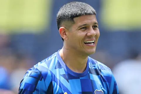 Nicolás Figal habló de la inminente salida de Marcos Rojo: "Él sabe que..."