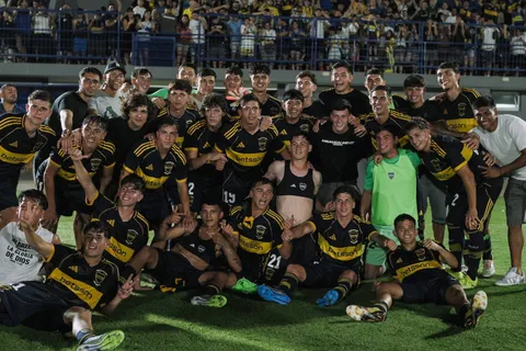 ¿De la Reserva de Boca a Peñarol? Mateo Mendia podría irse a ganar rodaje en este mercado