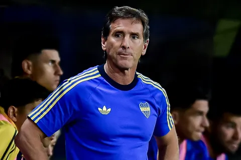 Claudio Úbeda apuntó contra el arbitraje por los polémicos fallos que sufrió Boca: "Se vieron claramente"