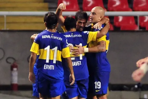 Santiago Silva fue campeón con Boca y está cerca de volver del retiro a los 44 años