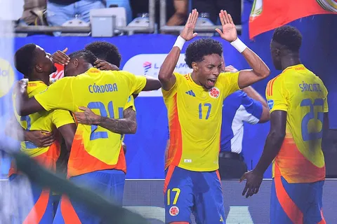 Luis Amaranto Perea, el multicampeón con Boca que será rival en la final de la Copa América ante Argentina