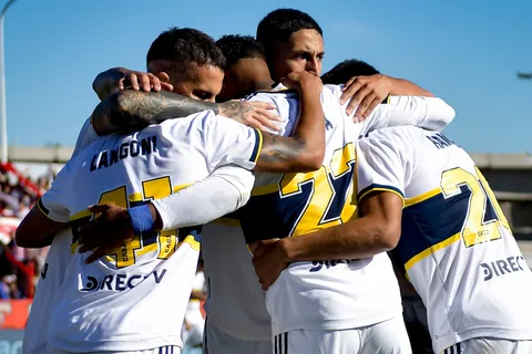 Juega Boca: horario, formaciones y cómo ver el partido vs. Colón