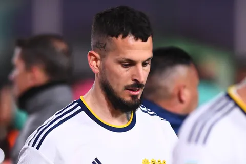 ¿Se va? Christian Bragarnik aclaró la situación de Darío Benedetto en Boca