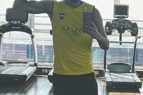 Guiño impensado: Lisandro López subió una foto con la camiseta de Boca